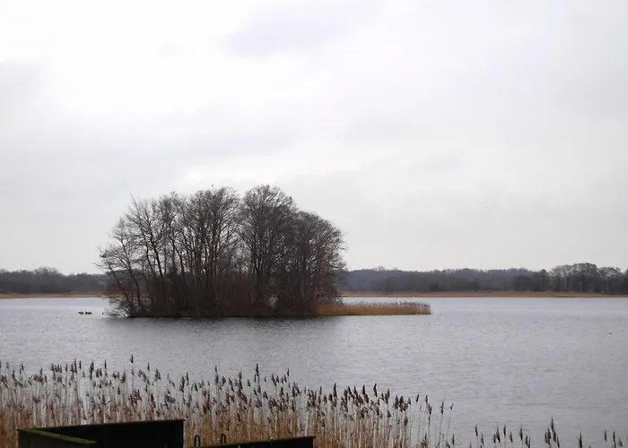 Paula Inkl Ruderboot Сasa de vacaciones